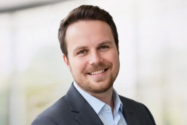 Marek Koyš, Savills